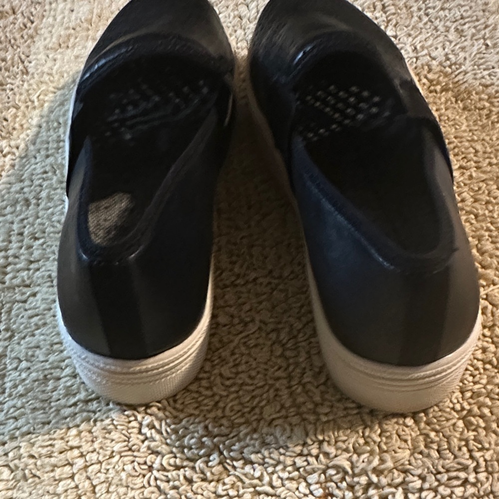 ELIZA Black Slip-On Platform Sneakers - Picture 7 of 12